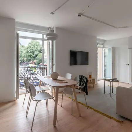 דירה B48 Abando בילבאו